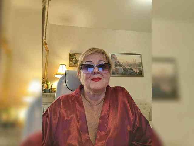 KarinkaSweet webcam