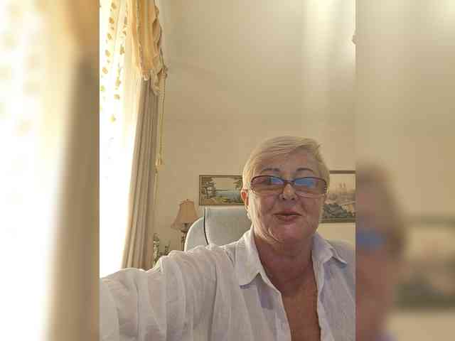 KarinkaSweet Sex Cam Show