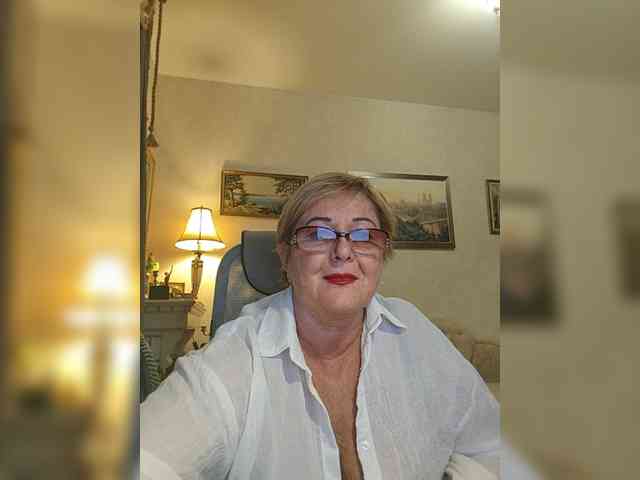 KarinkaSweet Live Webcam on BongaCams