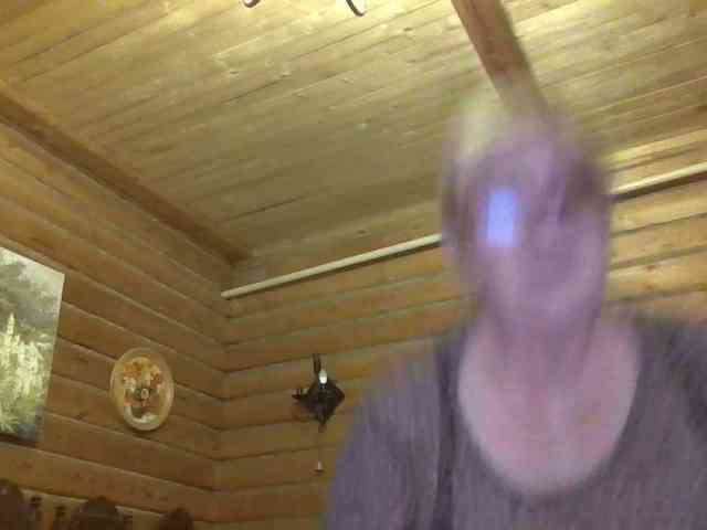 KarinkaSweet webcam