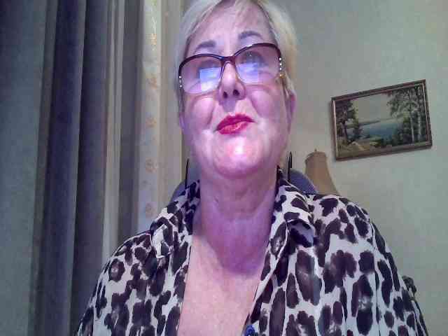 KarinkaSweet webcam