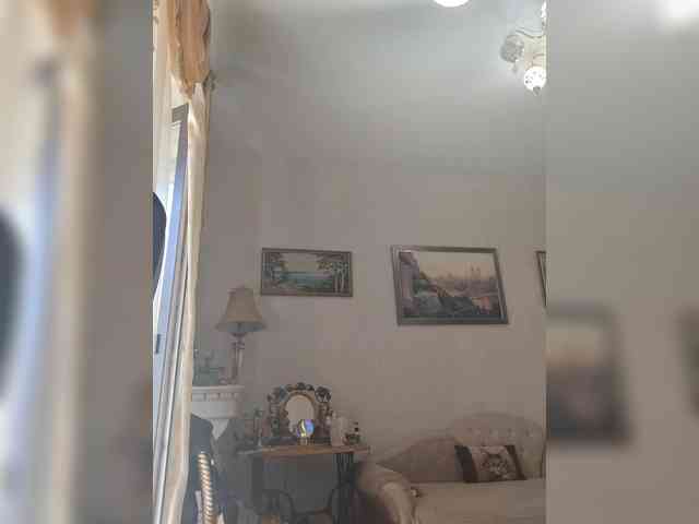 KarinkaSweet webcam