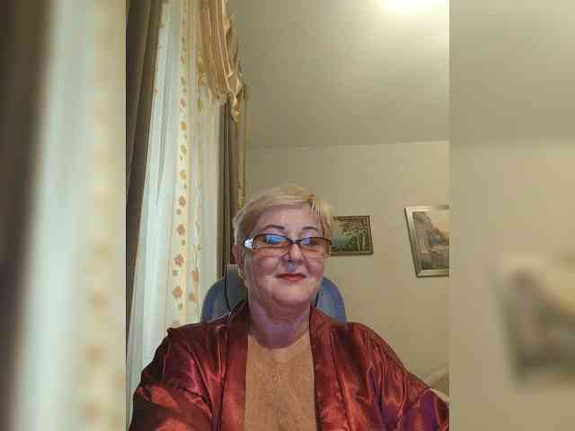 KarinkaSweet webcam