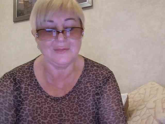 KarinkaSweet webcam