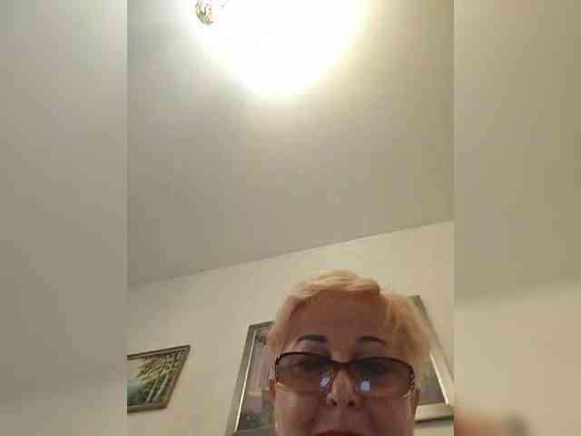 KarinkaSweet webcam