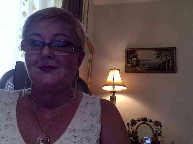 KarinkaSweet Live Webcam on BongaCams