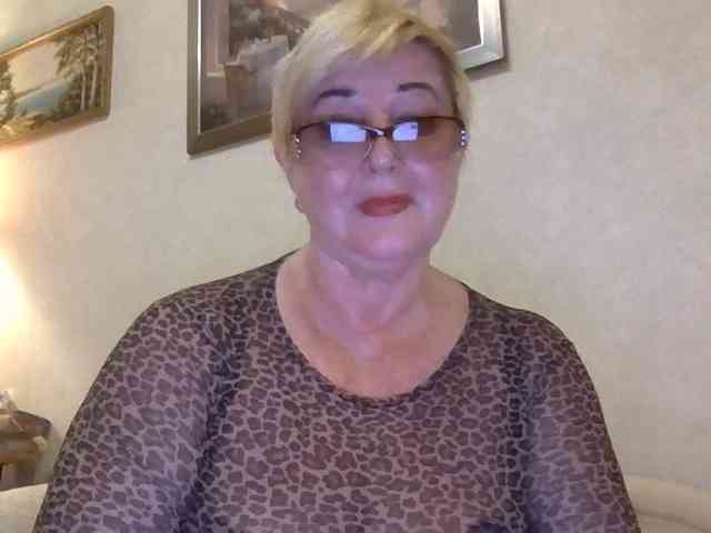 KarinkaSweet webcam