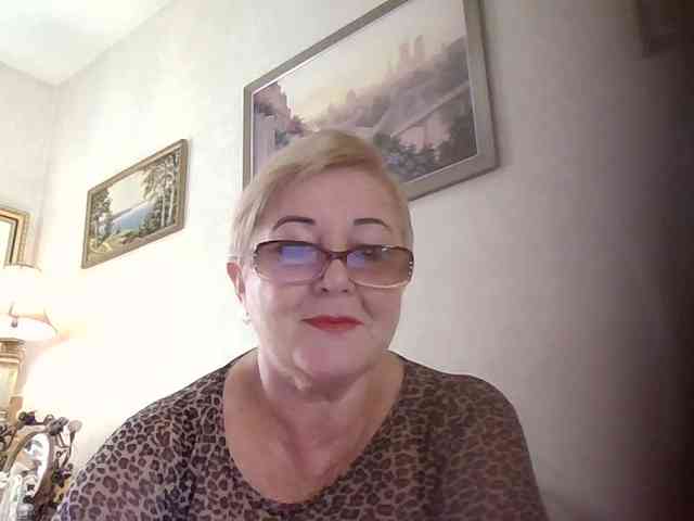 KarinkaSweet webcam