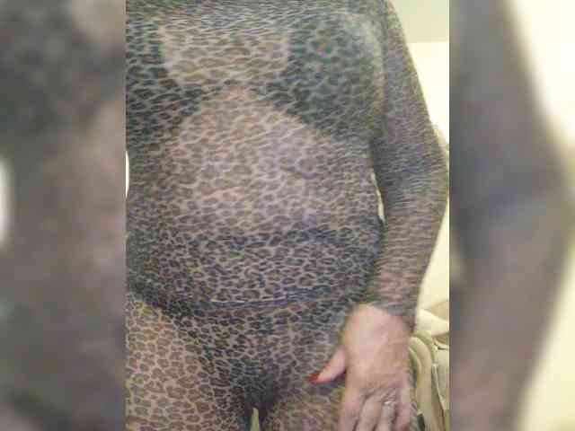KarinkaSweet webcam