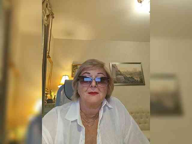 KarinkaSweet webcam