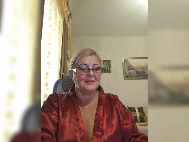 KarinkaSweet webcam