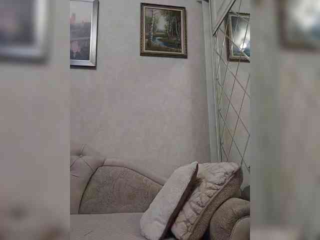 KarinkaSweet webcam
