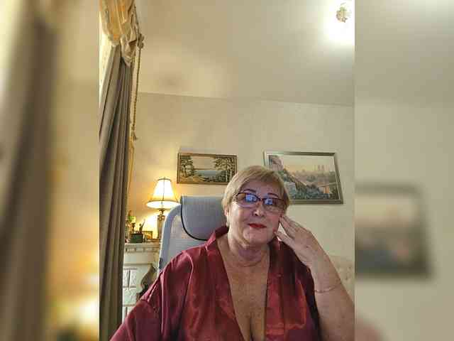 KarinkaSweet webcam