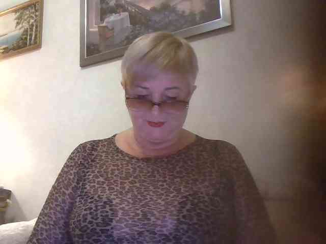 KarinkaSweet webcam