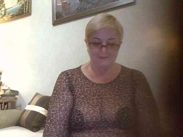 KarinkaSweet webcam