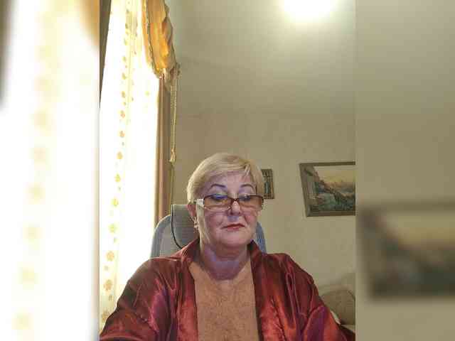 KarinkaSweet webcam
