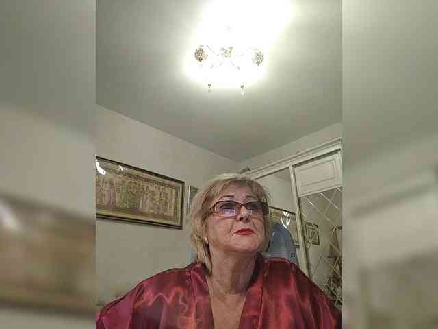 KarinkaSweet webcam