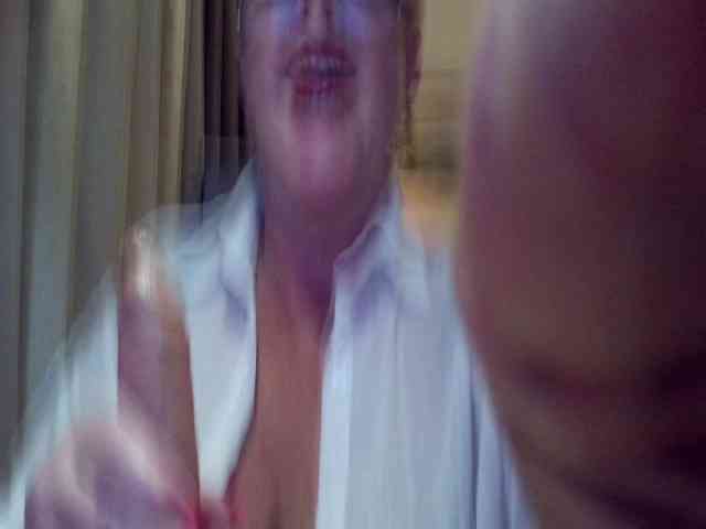 KarinkaSweet webcam
