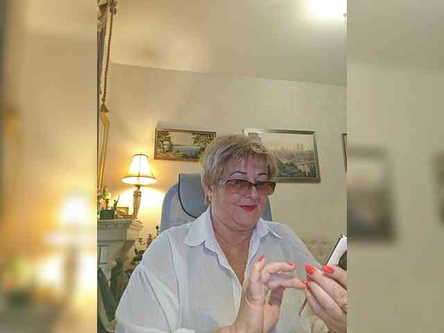 KarinkaSweet webcam