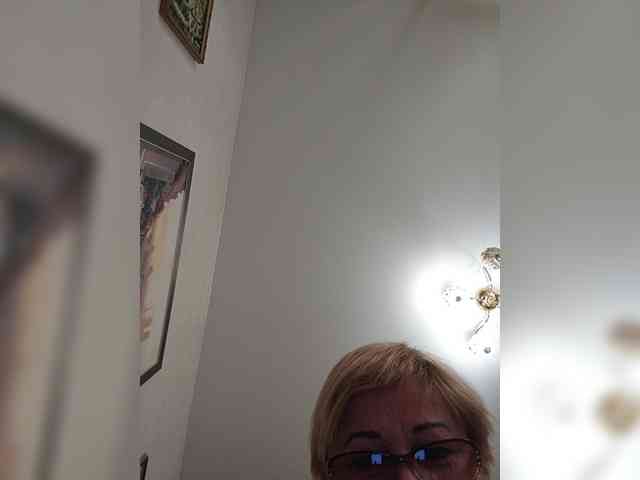KarinkaSweet webcam