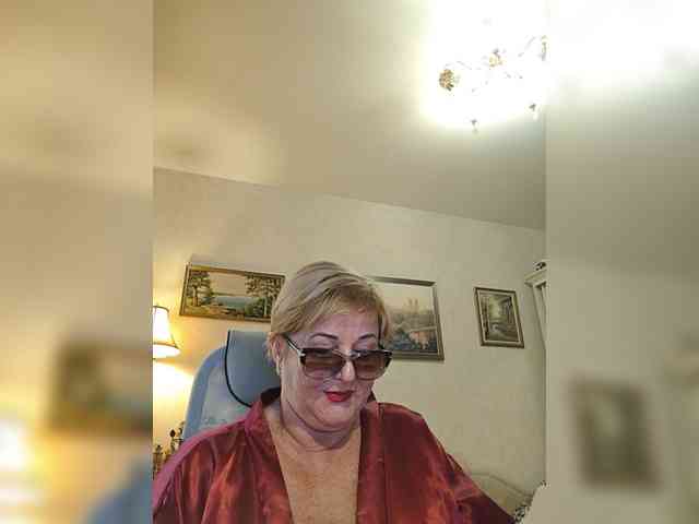KarinkaSweet webcam