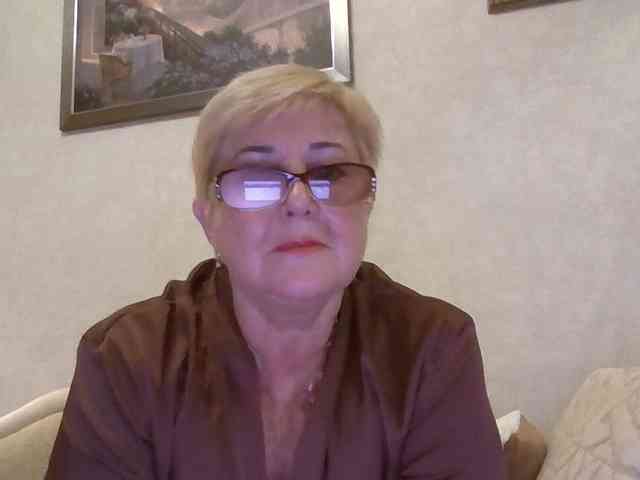 KarinkaSweet webcam