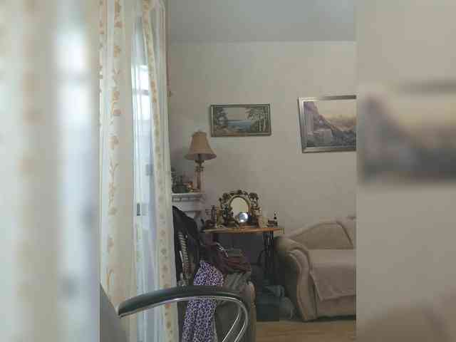 KarinkaSweet webcam