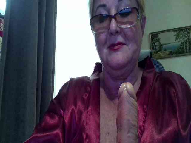 KarinkaSweet webcam