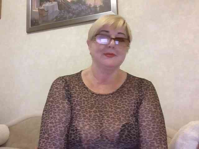 KarinkaSweet webcam