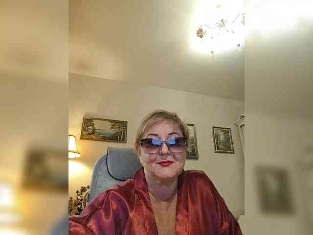 KarinkaSweet webcam