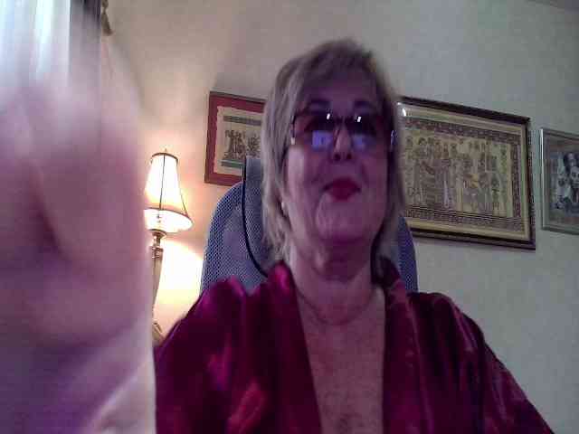 KarinkaSweet webcam
