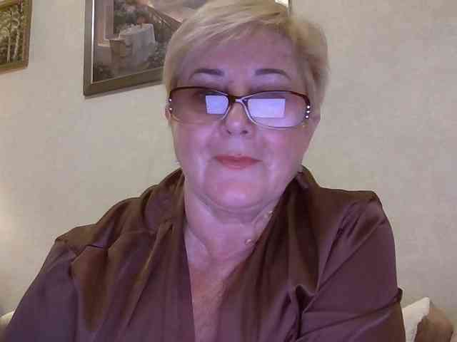 KarinkaSweet webcam