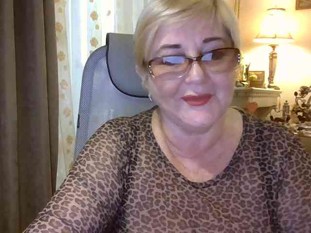KarinkaSweet webcam