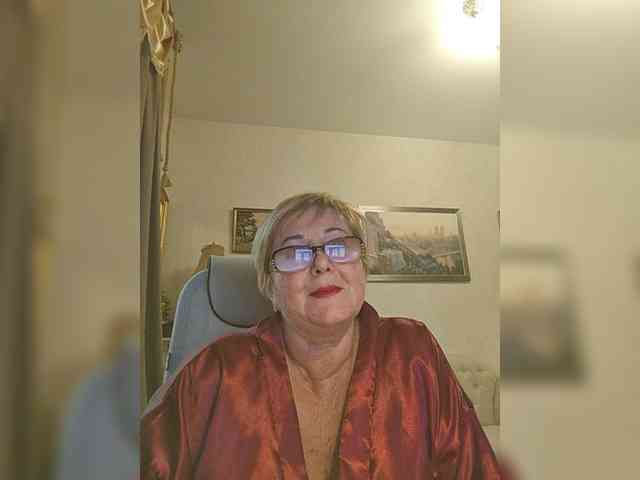 KarinkaSweet webcam