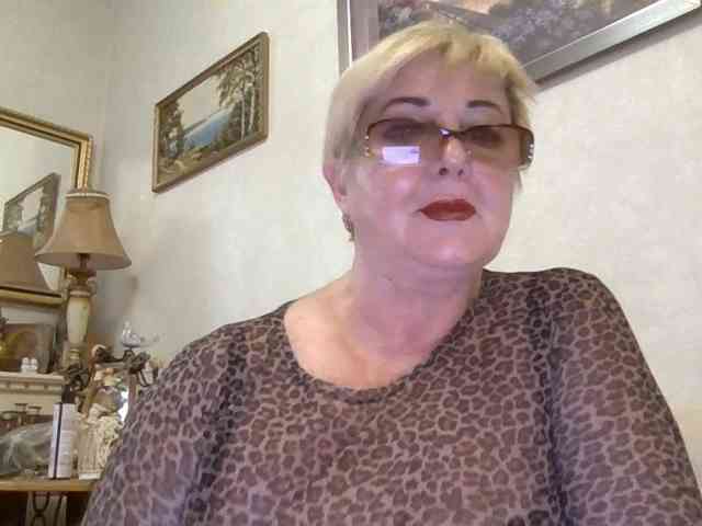 KarinkaSweet webcam