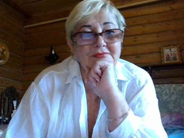 KarinkaSweet webcam