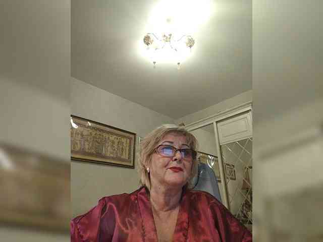 KarinkaSweet webcam