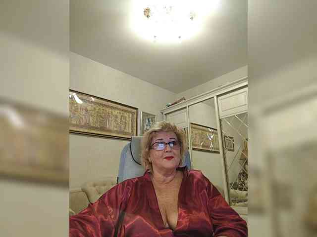 KarinkaSweet webcam