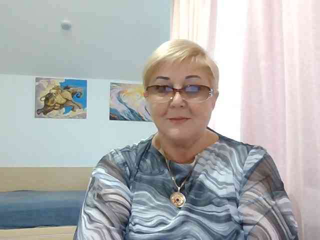 KarinkaSweet webcam