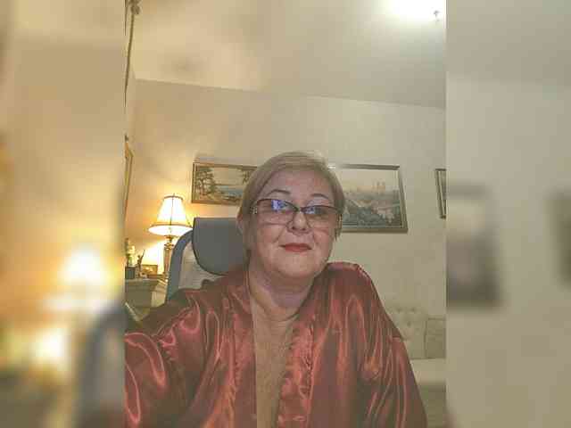 KarinkaSweet webcam