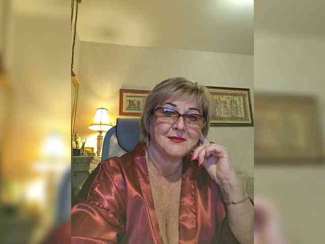 KarinkaSweet webcam