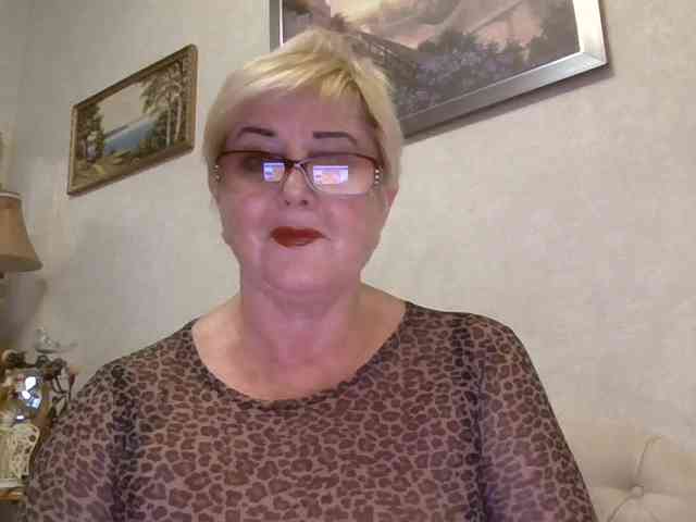 KarinkaSweet webcam