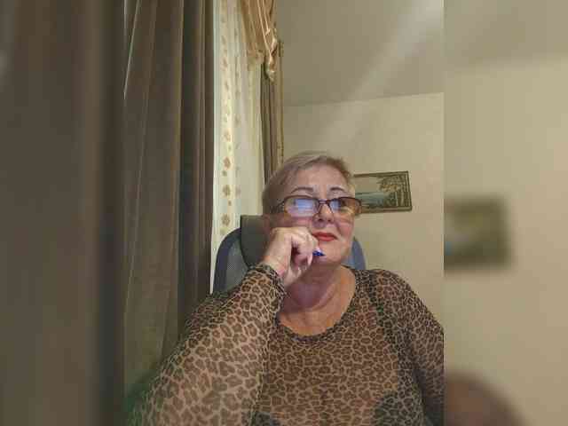 KarinkaSweet webcam