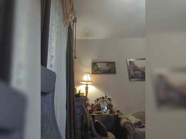 KarinkaSweet webcam