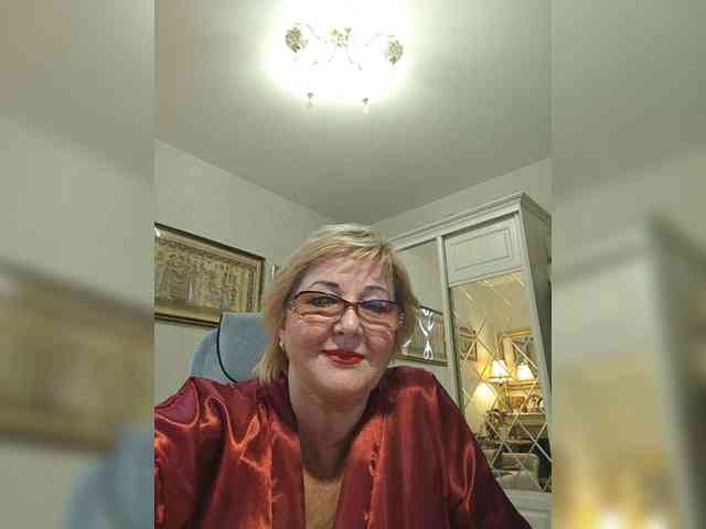 KarinkaSweet webcam