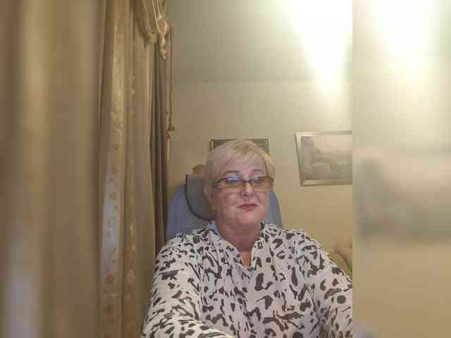 KarinkaSweet webcam