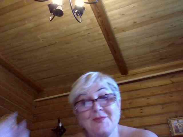 KarinkaSweet webcam