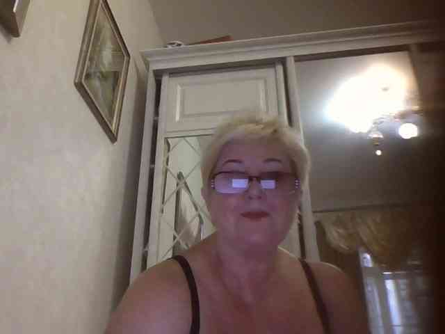 KarinkaSweet webcam