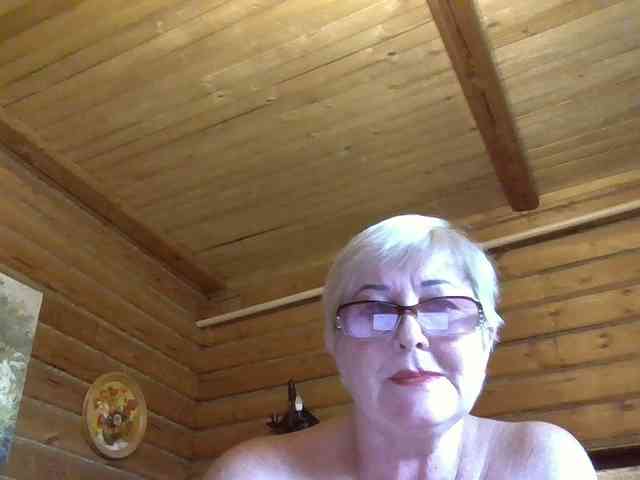 KarinkaSweet webcam
