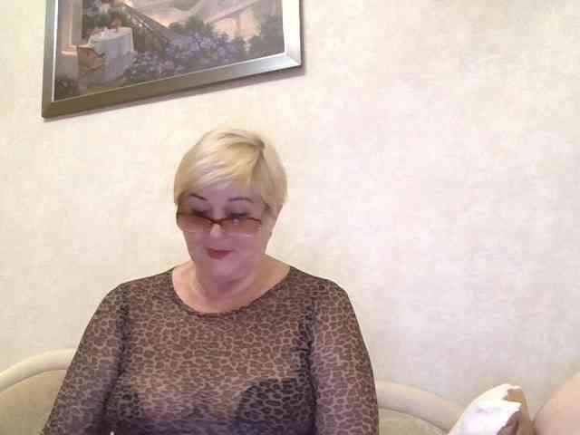 KarinkaSweet webcam